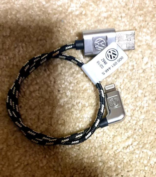 Cable USB iPhone VW Original