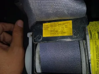 Cinturón delantero Toyota Land Cruiser (90)