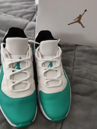 Jordan Jumpman Two Trey Low Aqua/White Talla 40.5