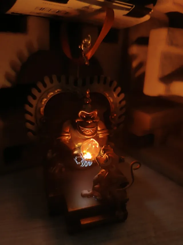 Adorno Disney Abu Aladdin luz y música