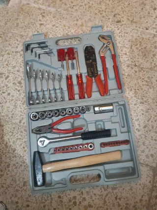 Maletín Herramientas 49 Piezas