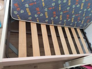 Cama nido con 3 cajones y estantería
