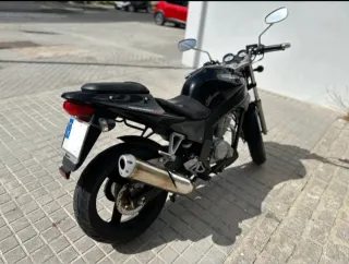 Daelim Roadwin 125 FI Negra