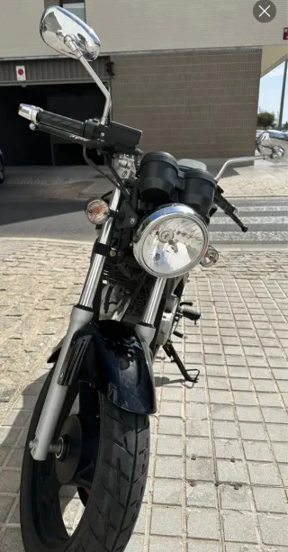 Daelim Roadwin 125 FI Negra