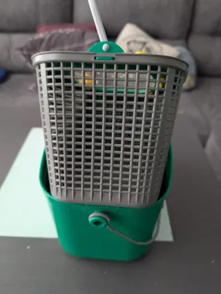 Lote de pesca: cañas, carretes y accesorios