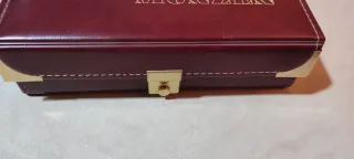 Estuche vacío tipo maletin para monedas