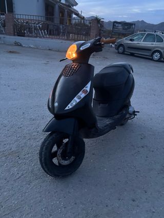 Piaggio Zip SP 2014 -venta o cambio por coche