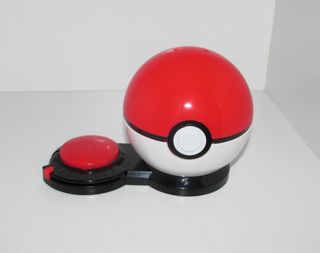 Squirtle + Poké Ball Pokémon Surprise Attack, SA18