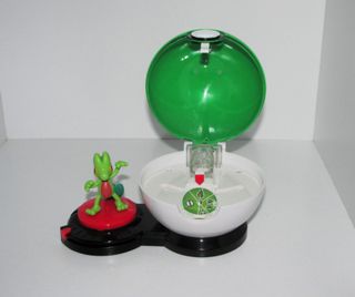 Treecko + Friend Ball Pokémon Surprise Attack, SA2