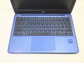pc portatil hp 11-ak0012ns