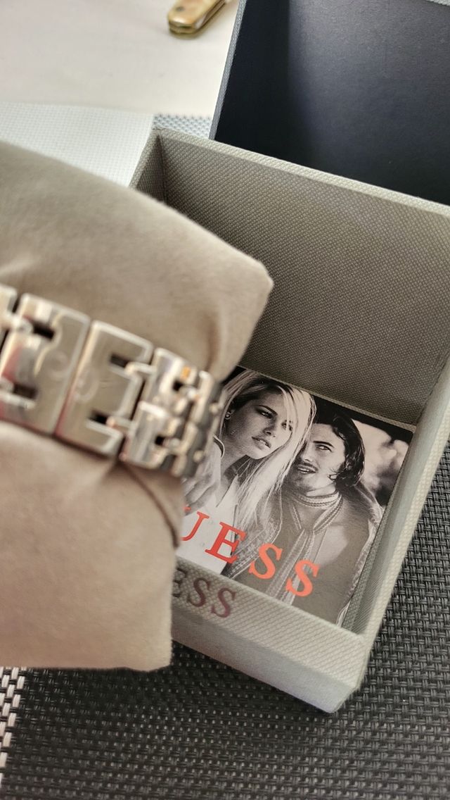 Reloj Guess Acero Cronógrafo Esfera Rosa