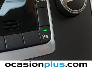 Volvo XC60 D3 Kinetic Auto 100 kW (136 CV)