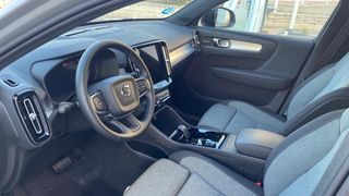 VOLVO VOLVO XC40 XC40 Plus, B3 Mild Hybrid, Gasolina, Dark