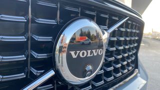 VOLVO VOLVO XC40 XC40 Plus, B3 Mild Hybrid, Gasolina, Dark