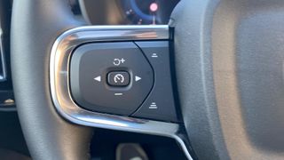 VOLVO VOLVO XC40 XC40 Plus, B3 Mild Hybrid, Gasolina, Dark