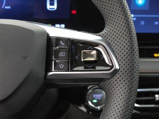 MG MG HS HEV 1.5 HEV EHS HYBRID+ 224 LUXURY 224 5P