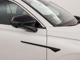 MG MG HS HEV 1.5 HEV EHS HYBRID+ 224 LUXURY 224 5P