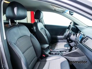 KIA NIRO 1.6 GDI HYBRID EMOTION 141 5P