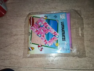 Colchoneta hinchable infantil 67x43cm