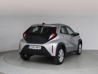 Toyota Aygo X Cross 1.0 VVT-I 72CV Play