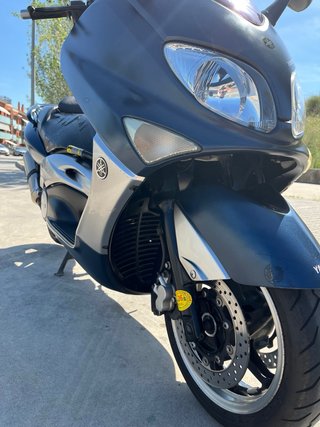 Yamaha TMAX 500 edición NightMax