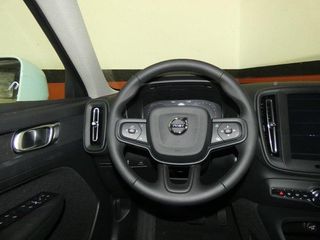 VOLVO XC40 1.5 163CV T3 MOMENTUM CORE