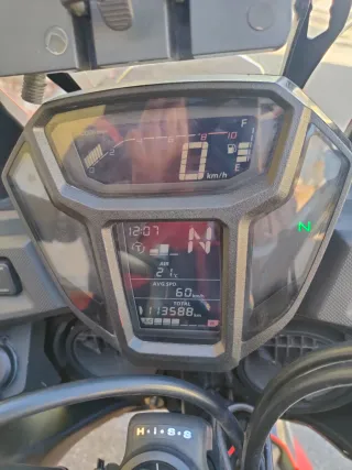 Africa Twin DCT 2017 con maletas