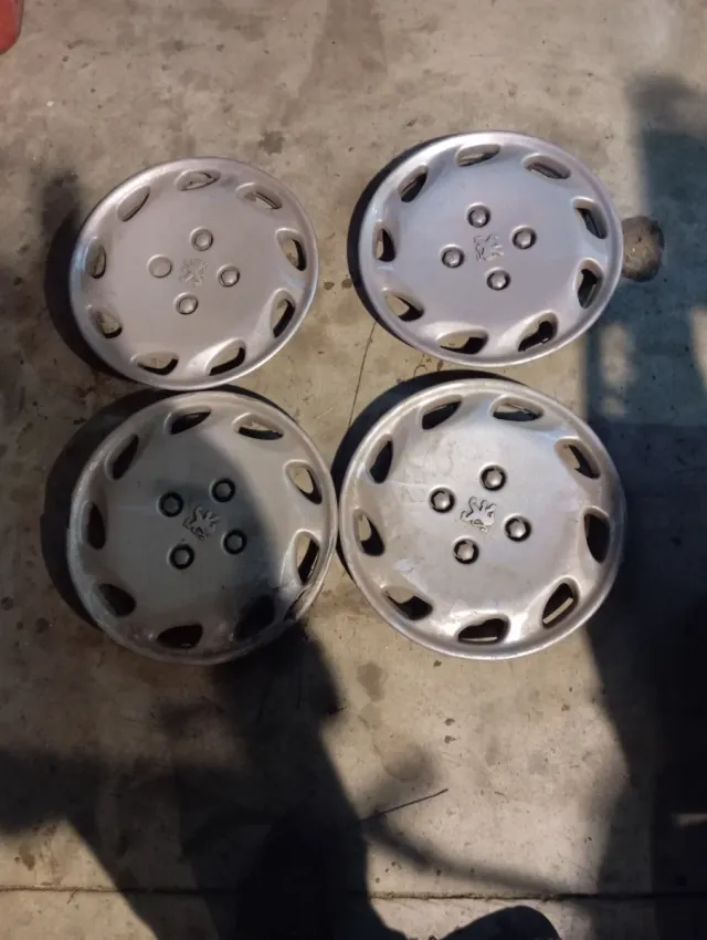 Tapacubos Peugeot (Set de 4) R15