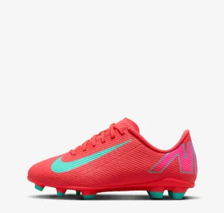 Botas de fútbol Nike niño a estrenar