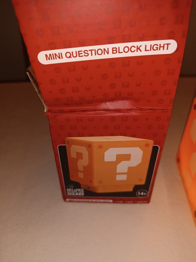 Lámpara Mini Bloque de Super Mario Bros