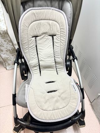 Cochecito Bugaboo con accesorios