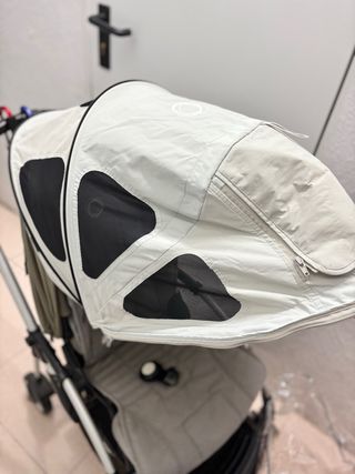 Cochecito Bugaboo con accesorios