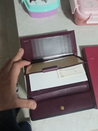 Cartera Buxton Roja y Dorada