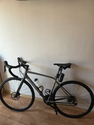 Giant Contend SL 2022 - Bici Carretera