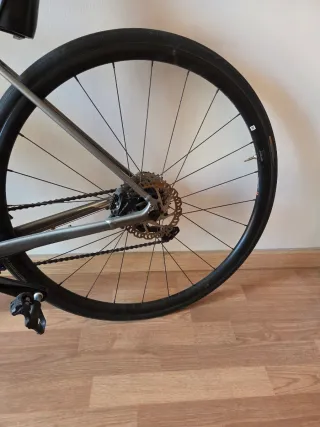 Giant Contend SL 2022 - Bici Carretera