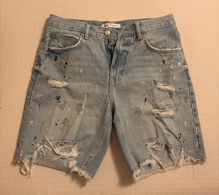 Pantalones cortos vaqueros ZARA rotos 