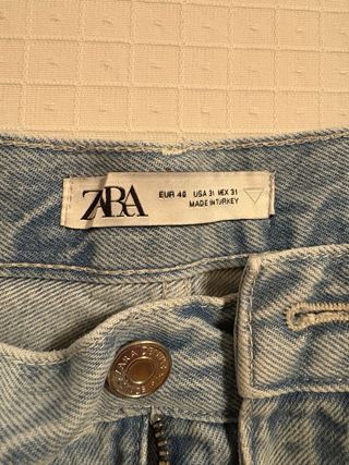 Pantalones cortos vaqueros ZARA rotos 