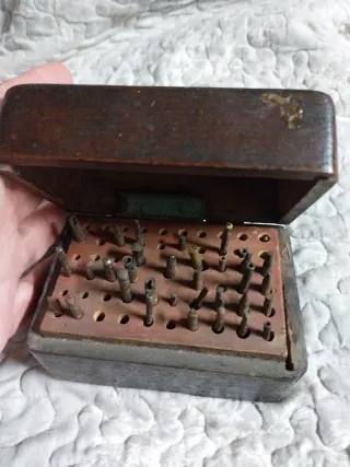 Caja antigua herramientas de  joyería / relojeria