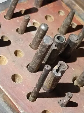 Caja antigua herramientas de  joyería / relojeria