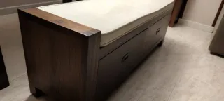 Banco cajonera estilo colonial madera