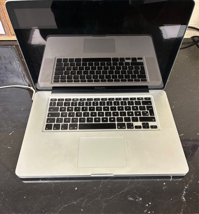 MacBook Pro 15” 2009 