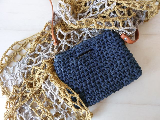 Bolso móvil crochet azul nuevo