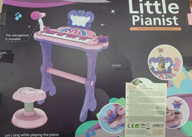 Piano infantil con micrófono y taburete 