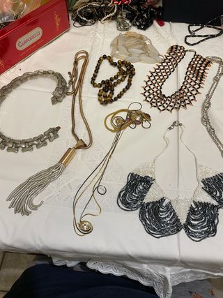 Lotto 8 collane bigiotteria