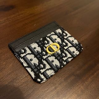 Tarjetero Dior Oblique – Lujo clásico