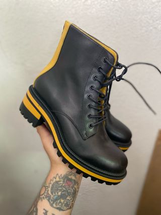 Stivali CafeNoir n.37 neri e gialli