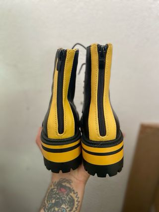 Stivali CafeNoir n.37 neri e gialli