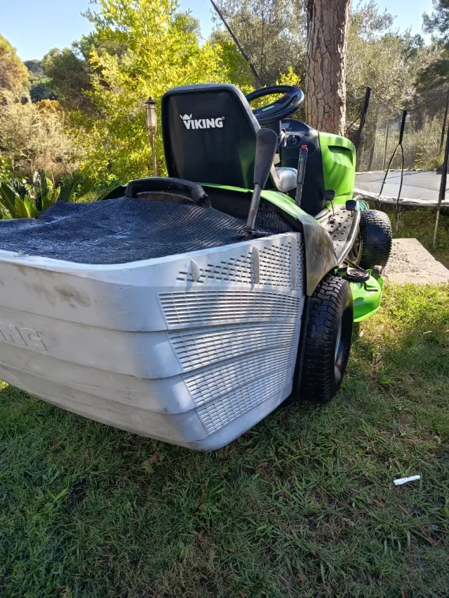 Tractor Cortacésped Viking/Stihl 20CV