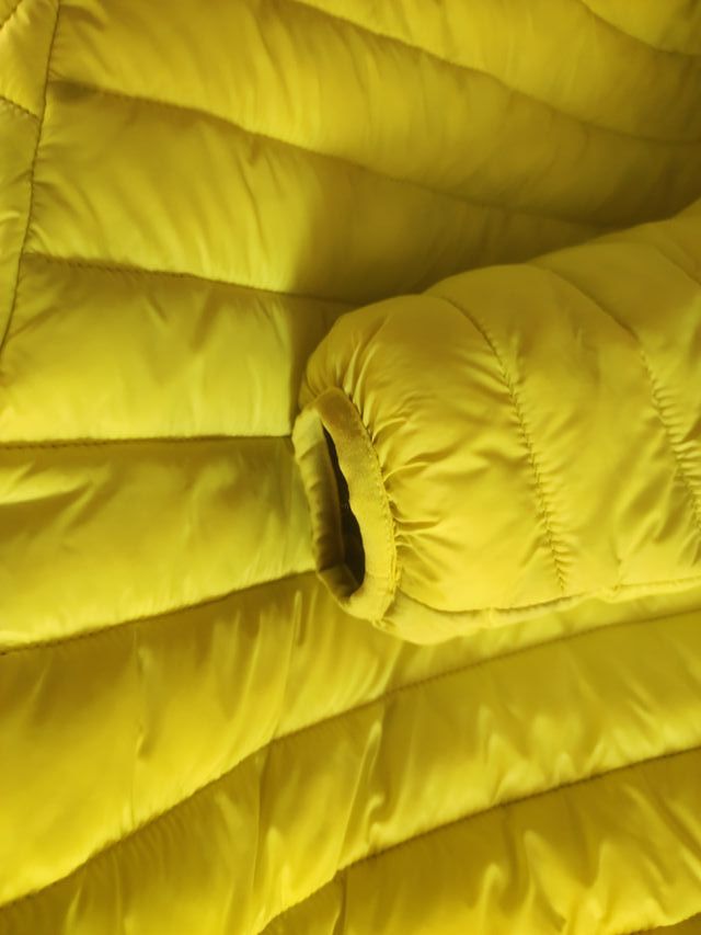 Piumino giallo fluo taglia L
