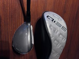 NEGOCIABLE. VENTA O CAMBIO Qi35 Híbrido 4 NUEVO.